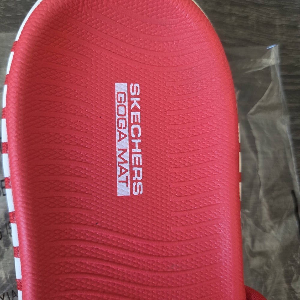 Skechers Vibrant Red Slide Sandals - Picture 3 of 7